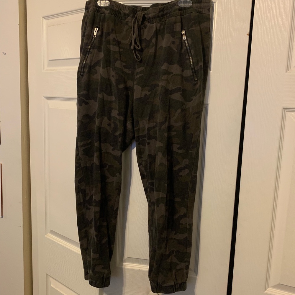 Camo joggers